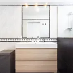 Home2book Pleasant & Design Cruz Center *